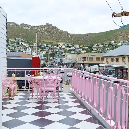 55 On Main Guesthouse And Spa Fish Hoek Exterior photo